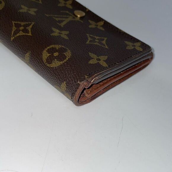 AuthenticâLouisâVuittonâMonogramâTresorâWallet - Picture 10 of 16